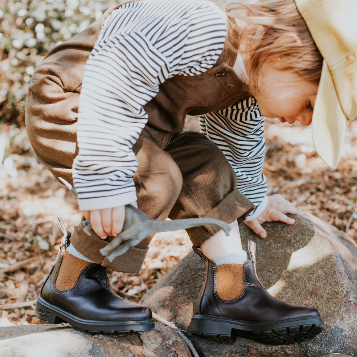 #2591 Kids boots
