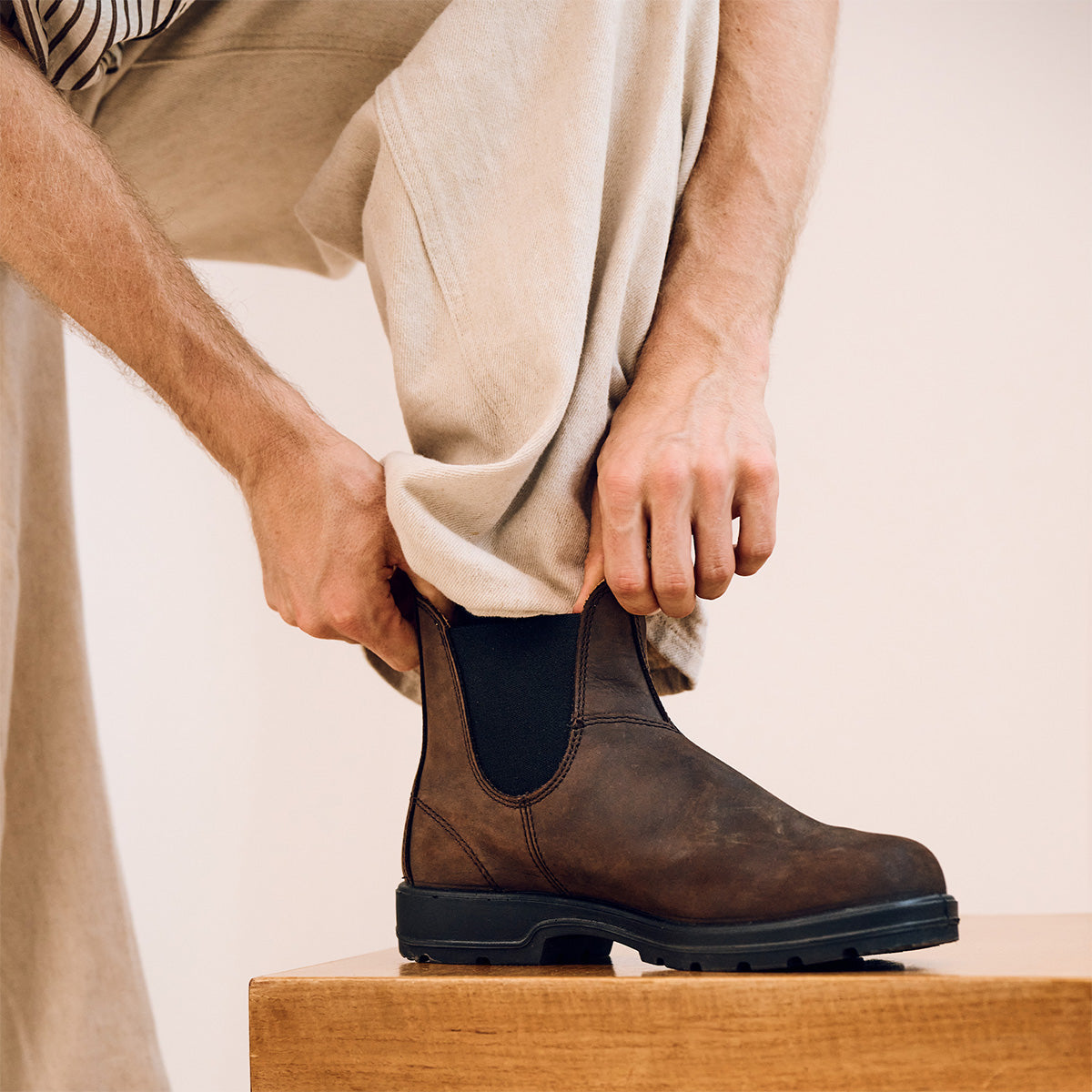 #2340 Classic boots