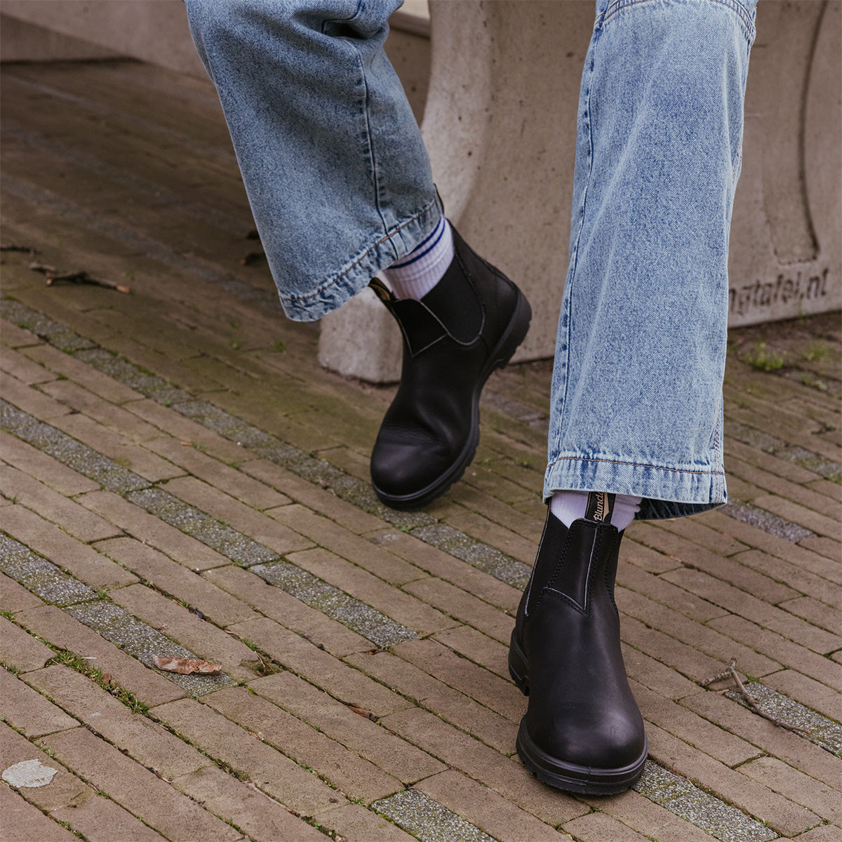 #558 Classic boots