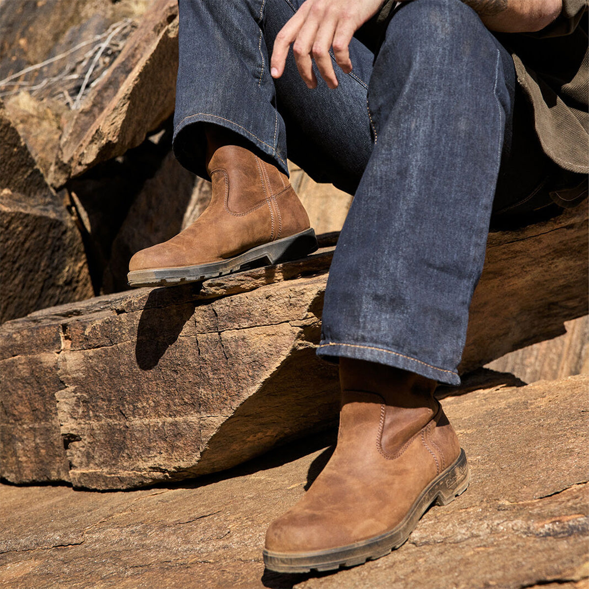 #2527 rigger boots